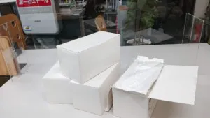 不織布マスク　への付け替えをお願いしています！